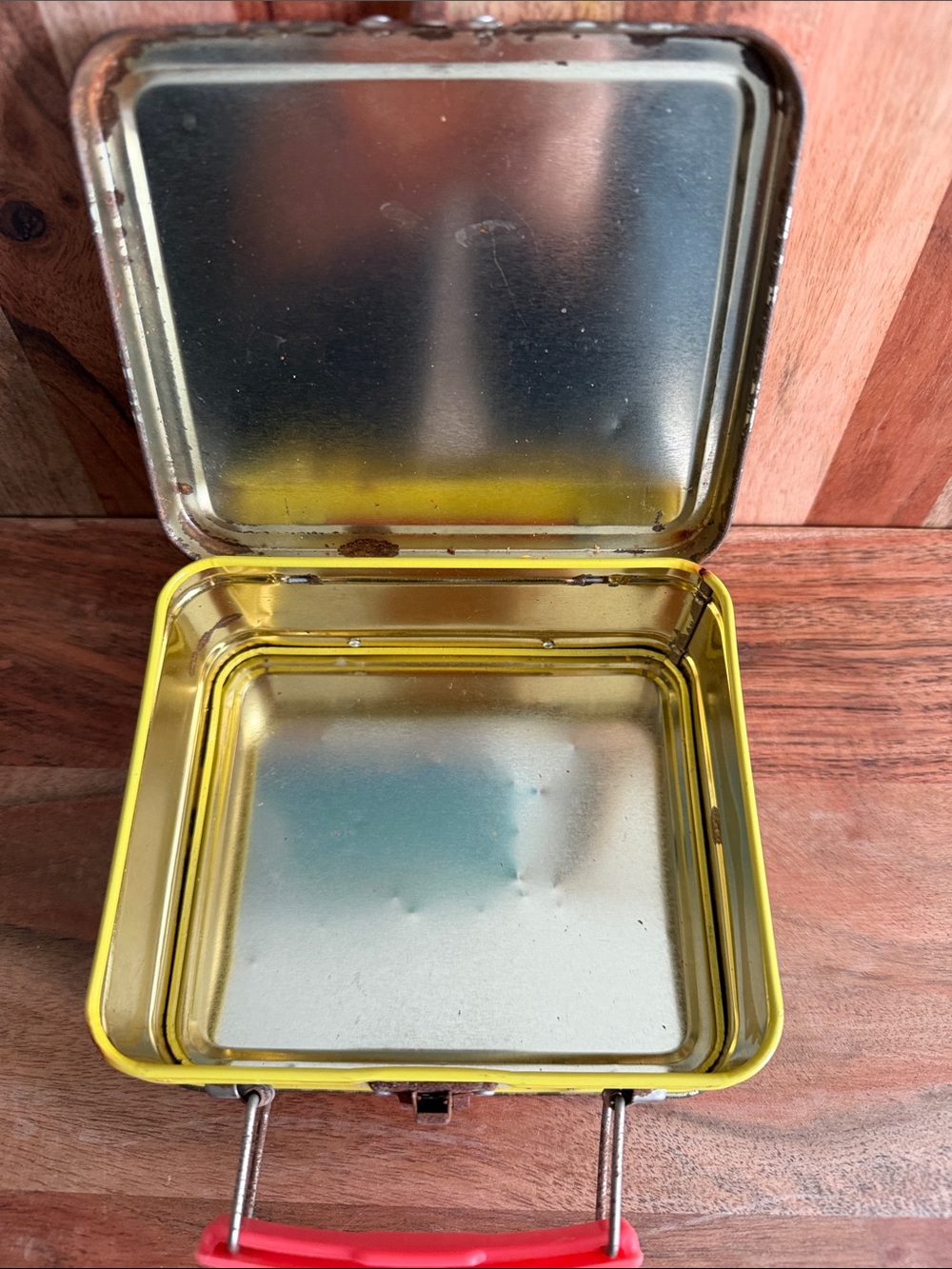 Vintage Curious George Small Metal Lunchbox Snack Bag - Picture 4 of 7